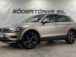 Ljusbrun (brun metallic) Begagnad 2018 VW Tiguan SUV | 219 900 kr (Marknadspris)