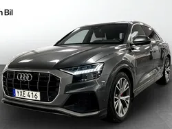 Grå Begagnad 2018 Audi Q8 S-Line SUV | 649 000 kr (Lite dyr)