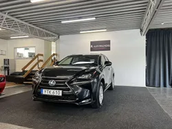 Lexus NX300h