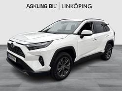 Vit Begagnad 2023 Toyota RAV4 Hybrid Executive SUV | 429 000 kr (Marknadspris)