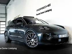 Grå (grey) Ny 2025 Porsche Macan SUV | 1 273 300 kr (Dyr)