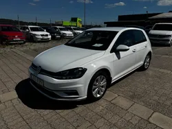 Vit Begagnad 2018 VW Golf VII Halvkombi | 109 900 kr (Bra pris)
