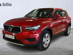 Röd Begagnad 2022 Volvo XC40 Momentum SUV | 289 000 kr (Superpris)
