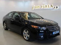 Svart Begagnad 2009 Honda Accord Elegance Sedan | 79 900 kr (Marknadspris)