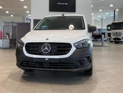Vit Ny 2024 Mercedes eCitan | 374 900 kr
