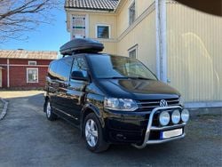 Svart Begagnad 2015 VW Multivan Comfortline Van | 165 000 kr (Marknadspris)