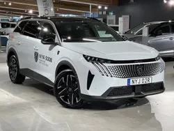 Vit okenite Begagnad 2024 Peugeot 5008 GTi Minibuss | 409 900 kr