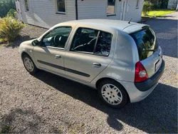 Grå Begagnad 2005 Renault Clio R.S. Halvkombi | 15 800 kr (Lite dyr)