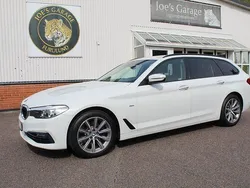 Vit Begagnad 2018 BMW 520 Sport Line Kombi | 238 000 kr (Bra pris)