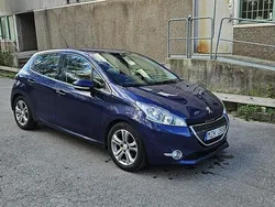 Blå Begagnad 2012 Peugeot 208 Halvkombi | 72 900 kr (Bra pris)