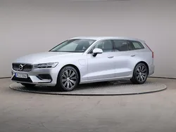 Silver Begagnad 2020 Volvo V60 Inscription Kombi | 299 000 kr (Bra pris)