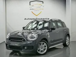 Grå Begagnad 2019 Mini Cooper S Countryman Salt SUV | 249 000 kr