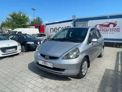 Silver Begagnad 2003 Honda Jazz S Halvkombi | 19 900 kr (Marknadspris)