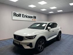 Vit Begagnad 2023 Volvo XC40 Core SUV | 349 500 kr (Marknadspris)