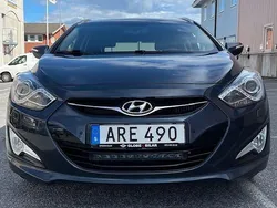 Ljusblå (blå) Begagnad 2014 Hyundai i40 Kombi | 119 500 kr (Marknadspris)