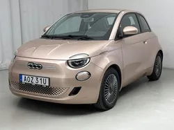 Röd Begagnad 2022 Fiat 500e Icon | 179 000 kr