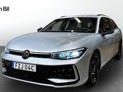 Silver Begagnad 2024 VW Passat R-line Kombi | 459 900 kr