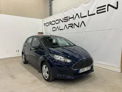 Blå Begagnad 2013 Ford Fiesta Trend Halvkombi | 79 900 kr (Marknadspris)