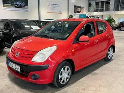 Röd Begagnad 2010 Nissan Pixo Halvkombi | 29 900 kr