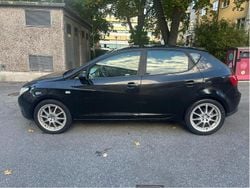Svart Begagnad 2009 Seat Ibiza Style Halvkombi | 30 000 kr (Marknadspris)