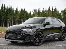 Begagnad 2025 Audi Q8 Sport SUV | 949 000 kr