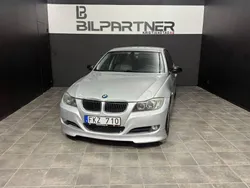 Ljusgrå Begagnad 2007 BMW 320 Comfort Edition Sedan | 59 900 kr (Marknadspris)
