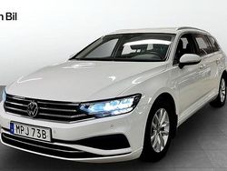 Vit Begagnad 2021 VW Passat Kombi | 239 800 kr (Marknadspris)