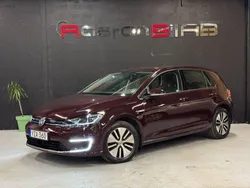Svart Begagnad 2017 VW e-Golf Halvkombi | 149 000 kr (Lite dyr)