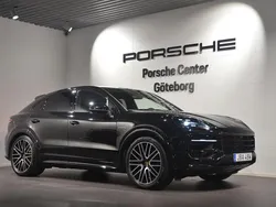 Svart (black) Begagnad 2024 Porsche Cayenne SUV | 1 299 000 kr (Marknadspris)