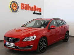 Röd Begagnad 2014 Volvo V60 Kinetic Kombi | 114 900 kr (Marknadspris)