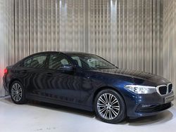 Blå Begagnad 2019 BMW 520 Sport Line Sedan | 269 900 kr (Bra pris)