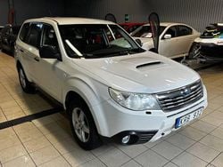 Vit Begagnad 2010 Subaru Forester SUV | 22 900 kr (Superpris)