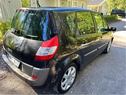 Svart Begagnad 2005 Renault Scénic II Minibuss | 14 000 kr (Superpris)