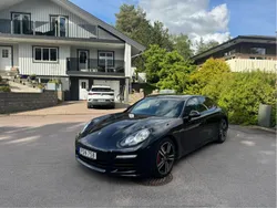 Svart Begagnad 2014 Porsche Panamera Sedan | 299 900 kr