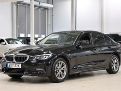 Svart Begagnad 2019 BMW 320 Sport Line Sedan | 269 700 kr (Bra pris)