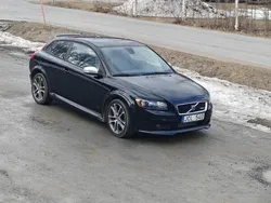 Svart Begagnad 2009 Volvo C30 R-Design Halvkombi | 50 000 kr (Marknadspris)