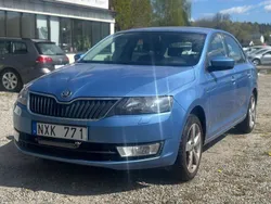 Blå Begagnad 2013 Skoda Rapid Halvkombi | 69 900 kr (Marknadspris)