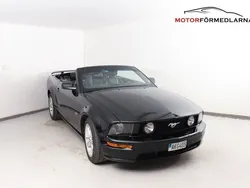Svart Begagnad 2006 Ford Mustang GT Convertible Cab | 189 900 kr (Bra pris)