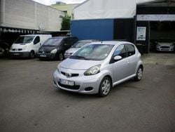 Silver Begagnad 2009 Toyota Aygo Halvkombi | 16 000 kr (Marknadspris)