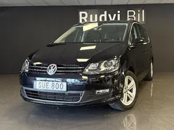 Svart Begagnad 2018 VW Sharan Minibuss | 324 900 kr (Marknadspris)
