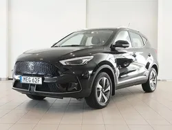 Svart Begagnad 2022 MG ZS Luxury Sedan | 229 900 kr (Superpris)