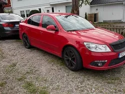 Röd Begagnad 2010 Skoda Octavia RS Halvkombi | 43 500 kr (Bra pris)
