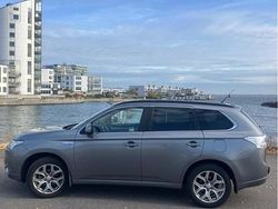 Begagnad 2014 Mitsubishi Outlander P-HEV SUV | 149 000 kr (Marknadspris)