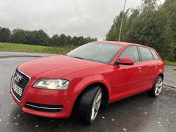 Röd Begagnad 2013 Audi A3 Sportback Halvkombi | 95 000 kr (Marknadspris)
