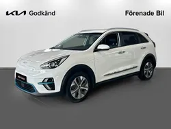 Vit (clear white) Begagnad 2022 Kia e-Niro 4 SUV | 259 000 kr (Bra pris)