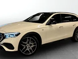 Vit (white) Begagnad 2024 Mercedes E300 Kombi | 989 000 kr