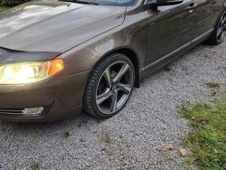 Brun Begagnad 2014 Volvo V70 Kombi | 120 000 kr (Marknadspris)