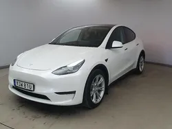 Vit Begagnad 2022 Tesla Model Y Long Range AWD SUV | 379 800 kr