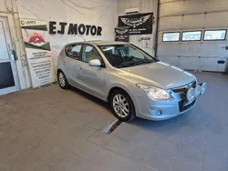 Silver Begagnad 2007 Hyundai i30 Halvkombi | 17 900 kr (Marknadspris)