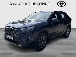 Mörkblå Begagnad 2021 Toyota RAV4 Hybrid Executive SUV | 389 000 kr (Lite dyr)